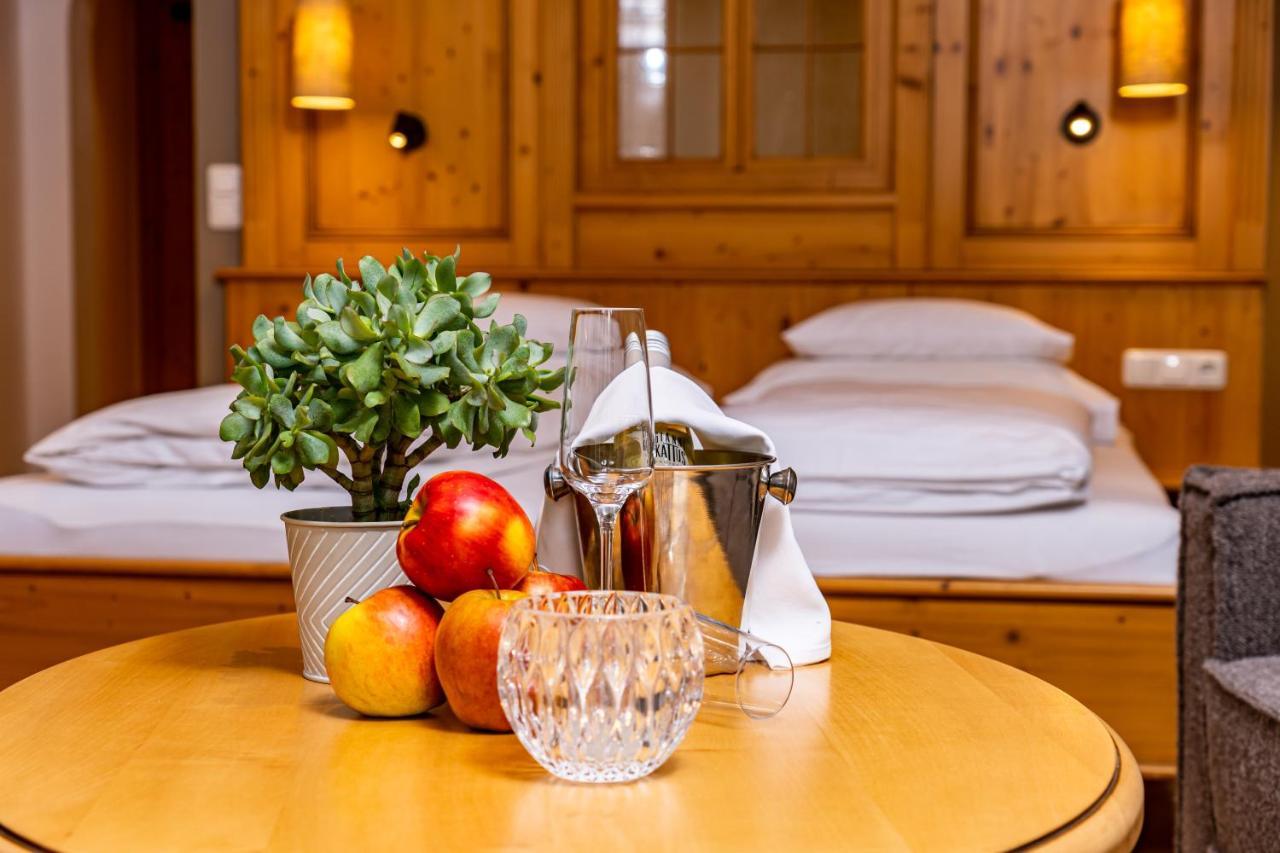 פאיסטנאו Hotel Fischerwirt Natur Waldspa מראה חיצוני תמונה